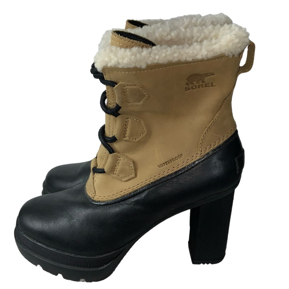 Sorel Dacie Lace Ankle Boot